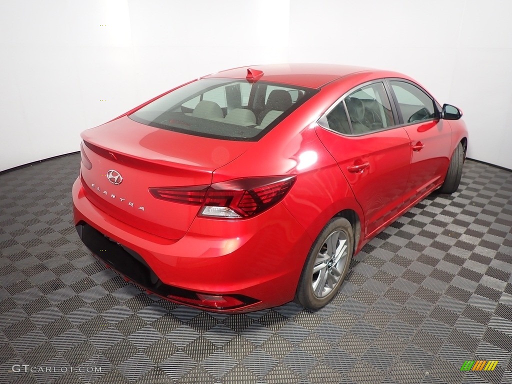 2020 Elantra SEL - Scarlet Red Pearl / Gray photo #16