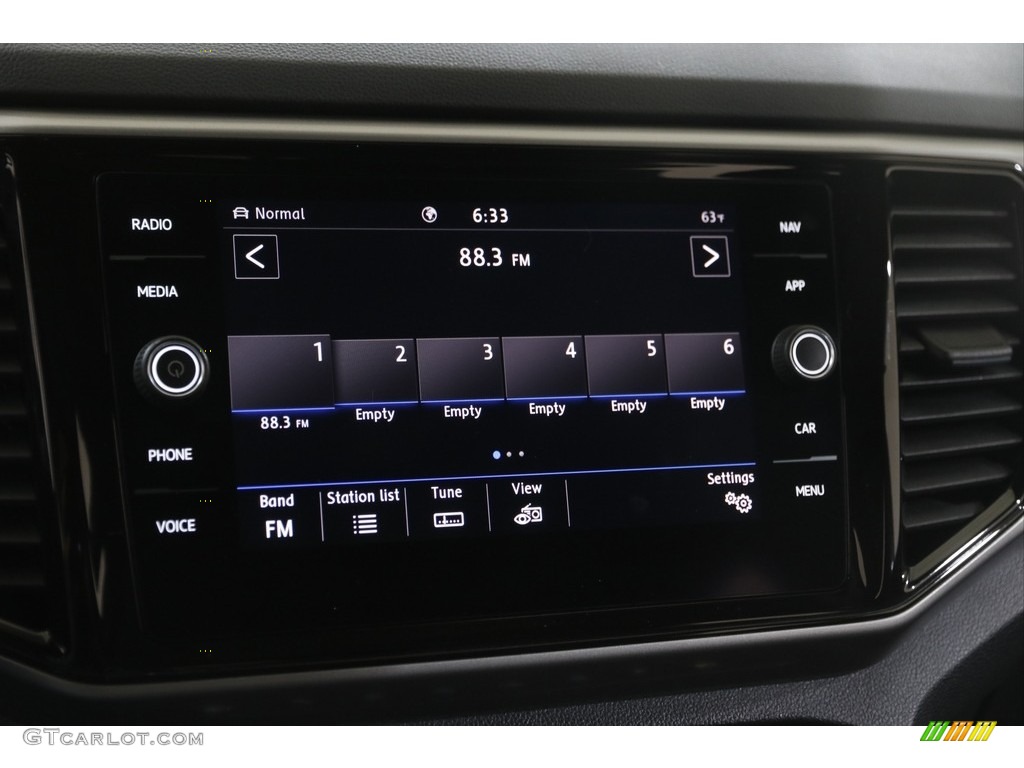 2020 Volkswagen Atlas Cross Sport SEL 4Motion Controls Photo #145827612