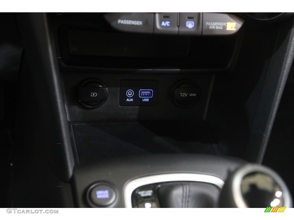 2021 Kona SEL AWD - Pulse Red / Black photo #12