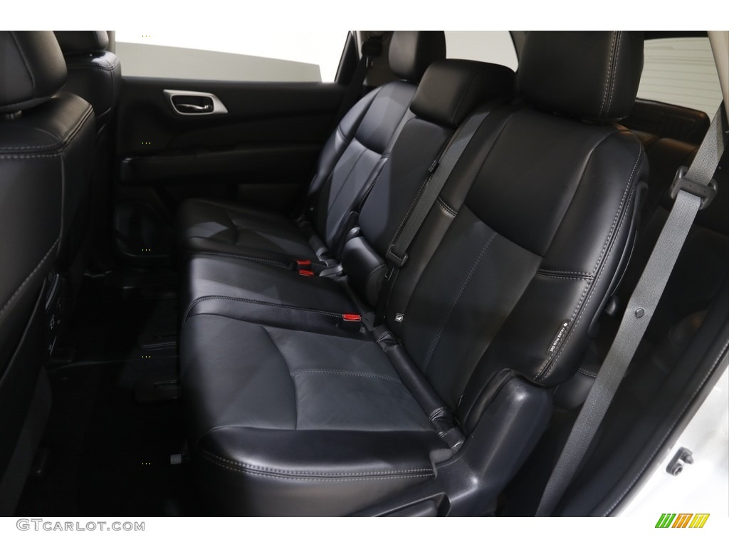 Charcoal Interior 2020 Nissan Pathfinder SL 4x4 Photo #145828732