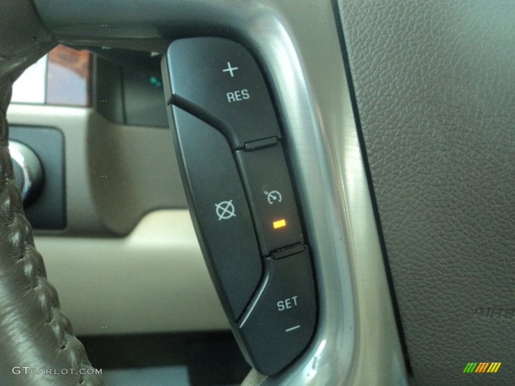 2010 Tahoe LTZ 4x4 - White Diamond Tricoat / Light Cashmere/Dark Cashmere photo #19