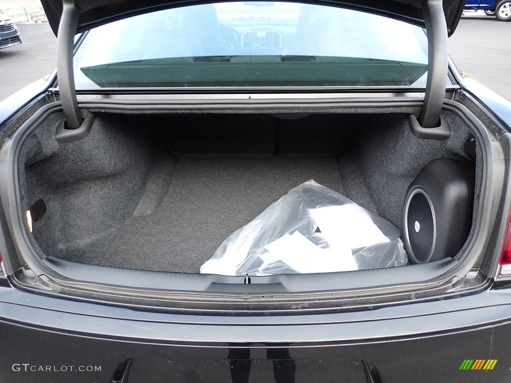 2023 Chrysler 300 Touring AWD Trunk Photo #145829025