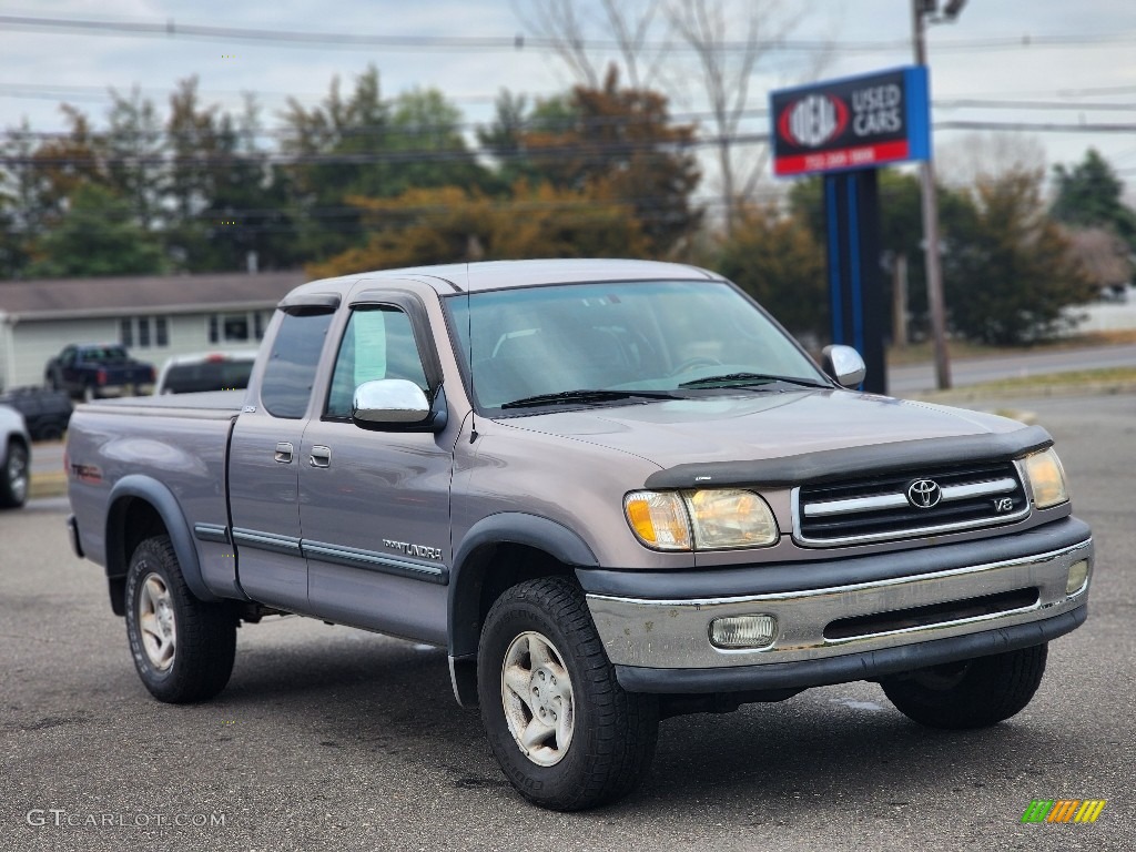 2002 Tundra SR5 Access Cab 4x4 - Desert Sand / Gray photo #2