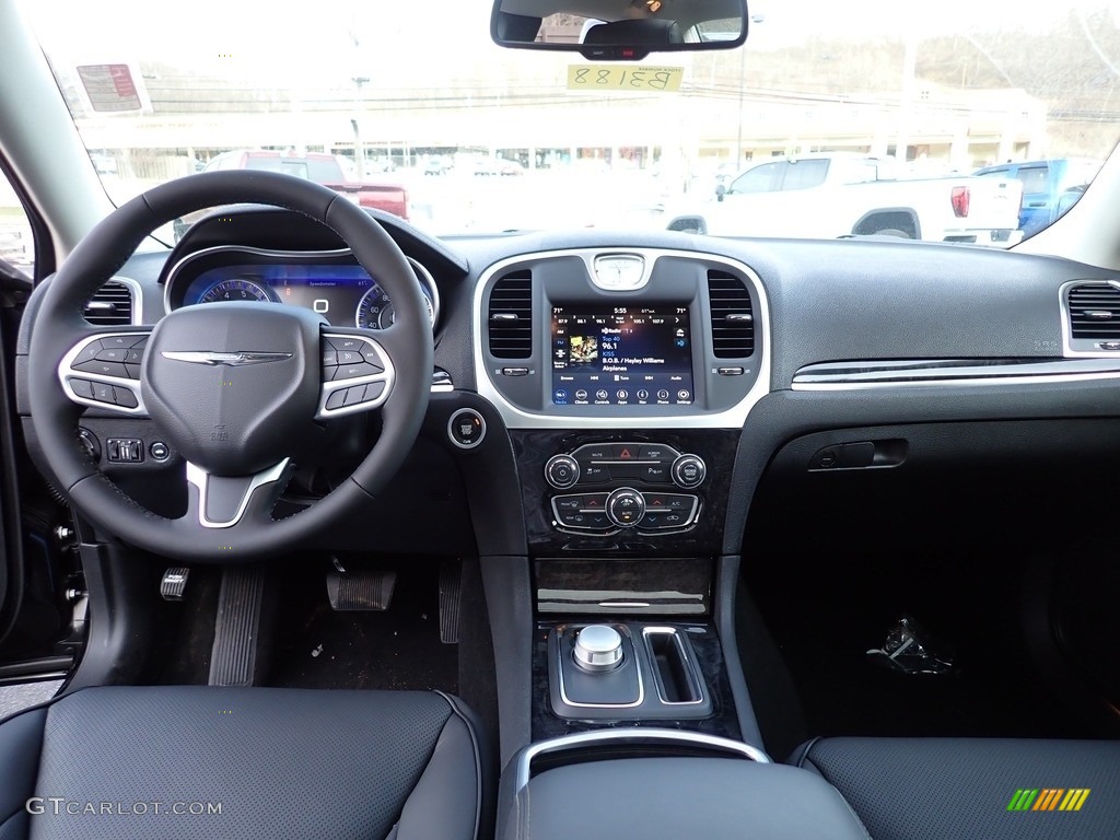 2023 Chrysler 300 Touring AWD Black Dashboard Photo #145829232