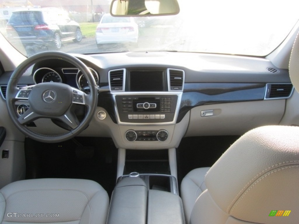 2015 ML 350 4Matic - Steel Grey Metallic / Grey/Dark Grey photo #13