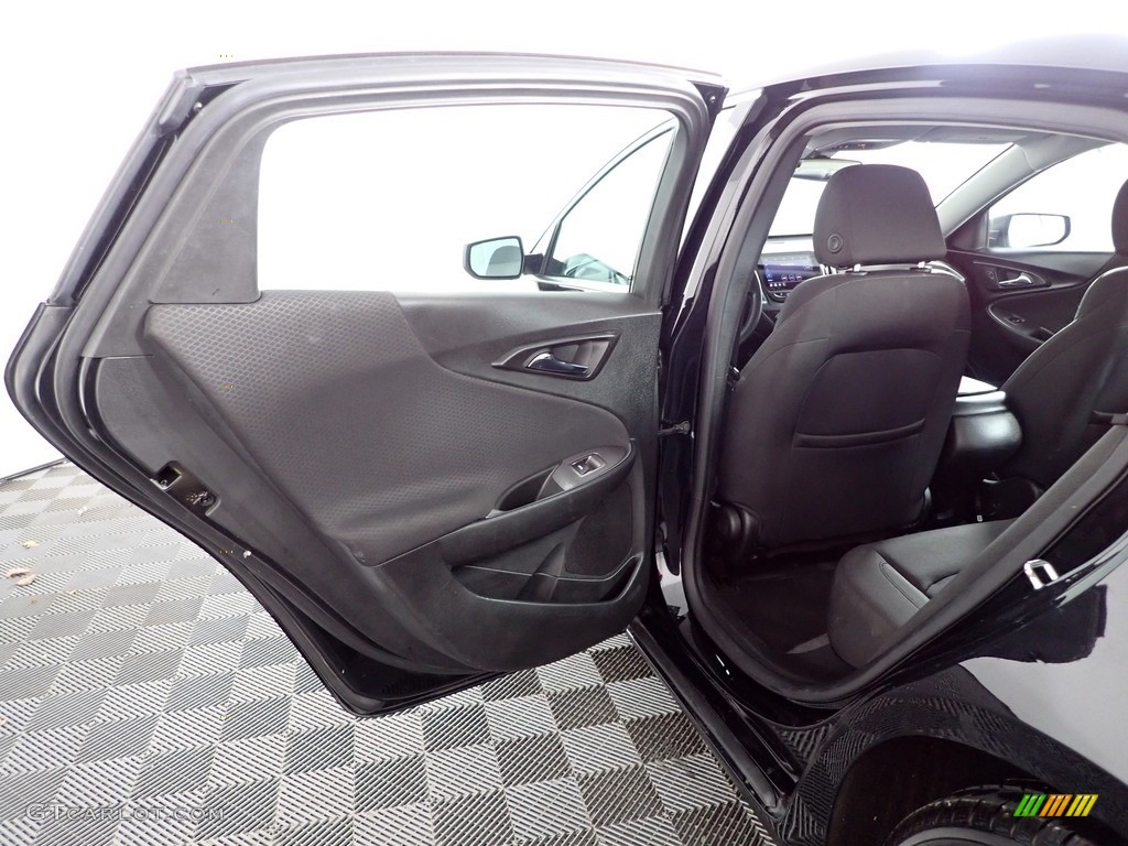 2019 Malibu LS - Mosaic Black Metallic / Jet Black photo #22