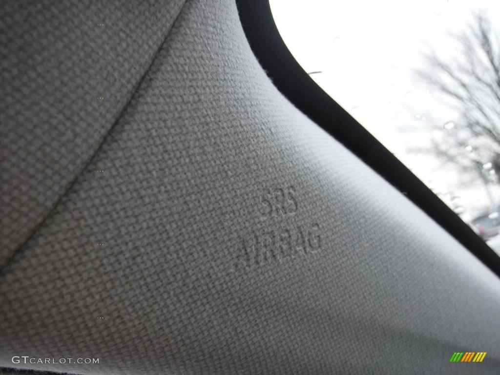 2018 Prius Prime Premium - Titanium Glow / Black photo #23