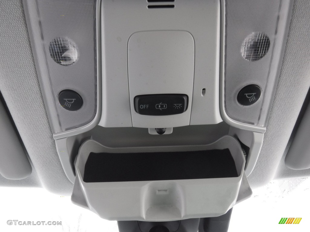 2018 Prius Prime Premium - Titanium Glow / Black photo #25