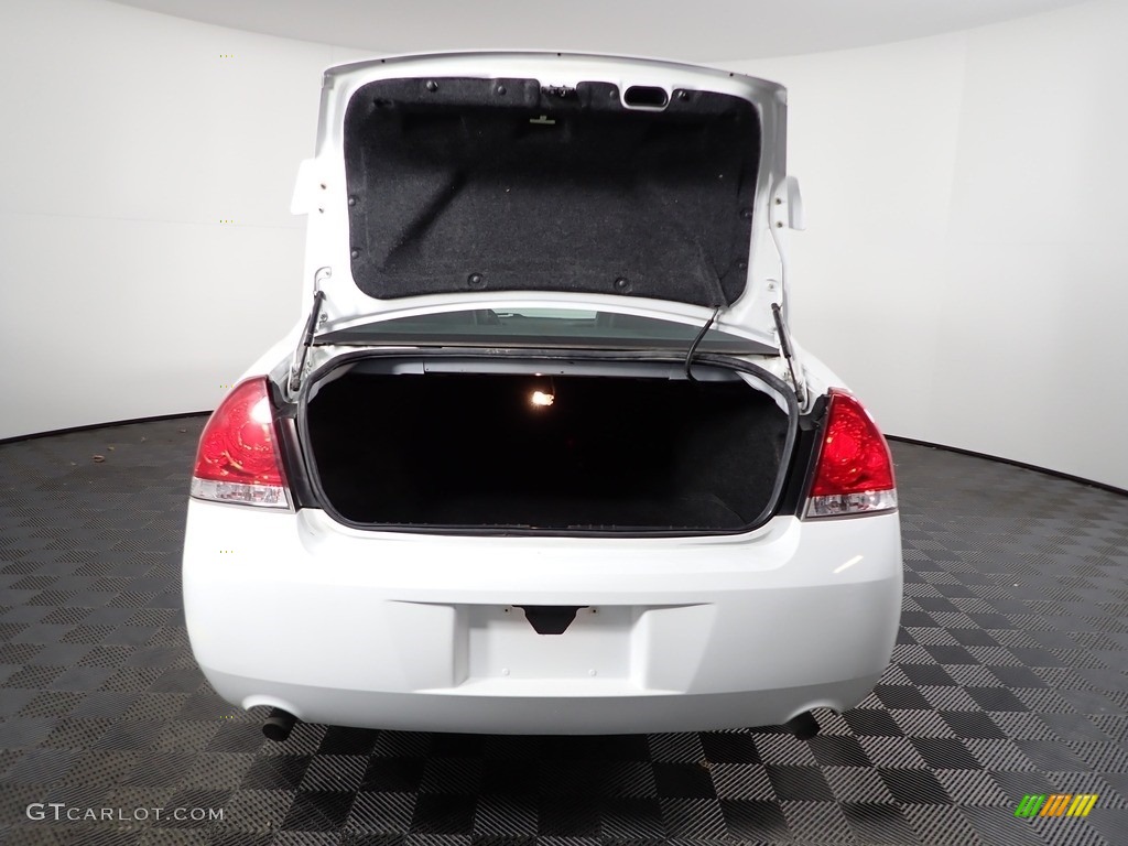 2016 Chevrolet Impala Limited LTZ Trunk Photo #145831941