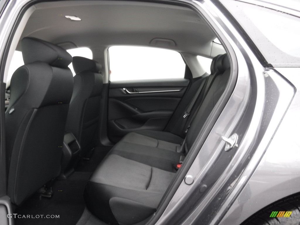 2018 Accord LX Sedan - Modern Steel Metallic / Black photo #24