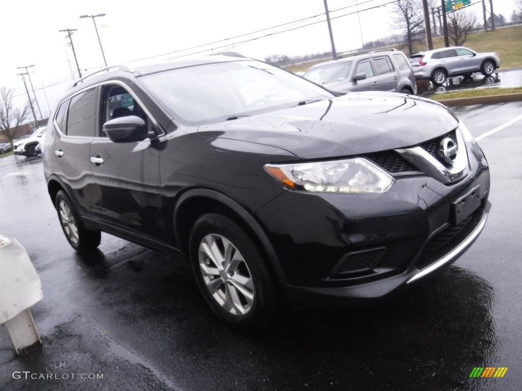2016 Rogue SV AWD - Magnetic Black / Charcoal photo #3