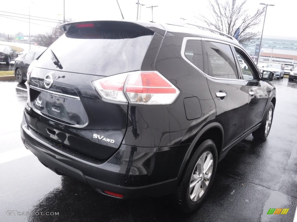2016 Rogue SV AWD - Magnetic Black / Charcoal photo #4