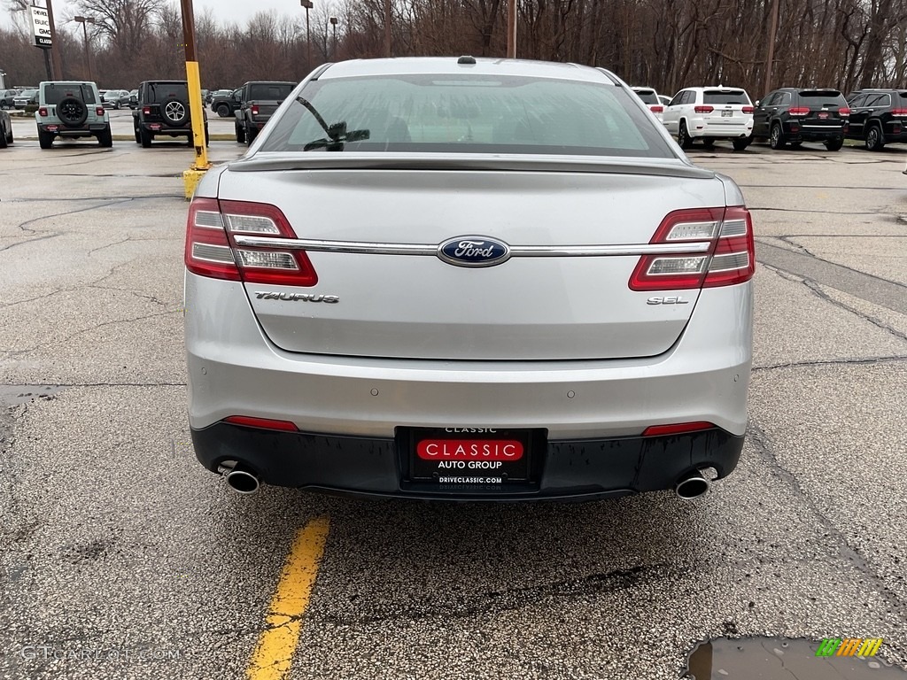 2013 Taurus SEL - Ingot Silver Metallic / Charcoal Black photo #12