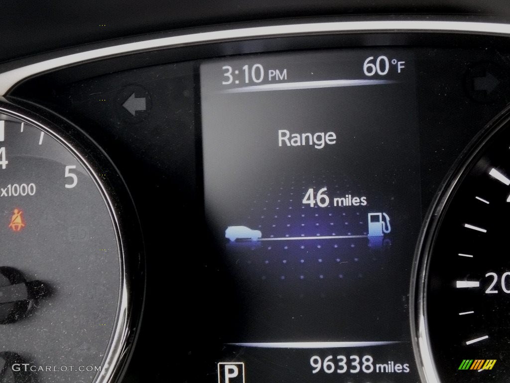 2016 Rogue SV AWD - Magnetic Black / Charcoal photo #23