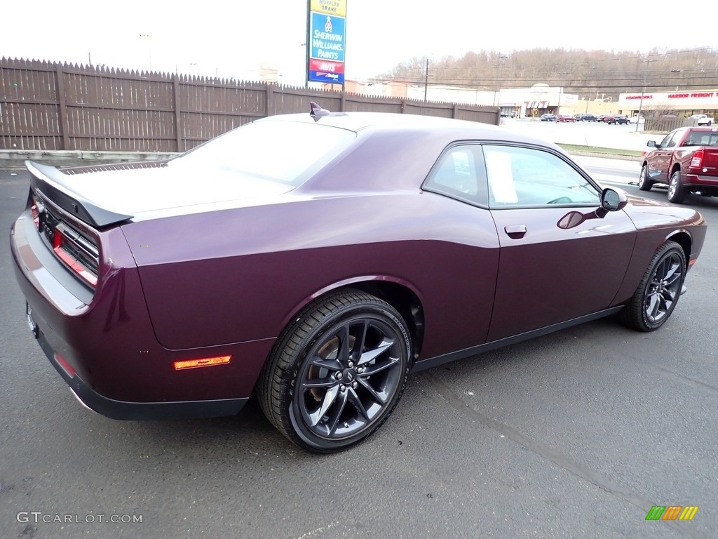 2022 Challenger GT AWD Blacktop - Hellraisin / Black photo #6
