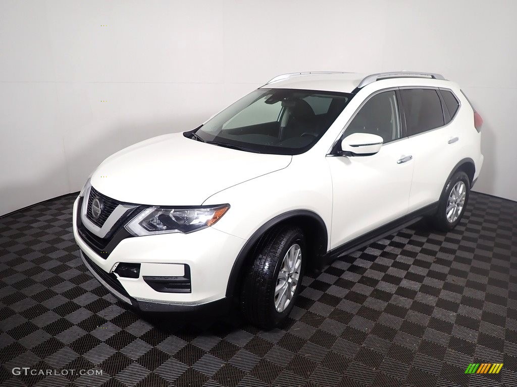 2020 Rogue SV AWD - Pearl White Tricoat / Charcoal photo #9