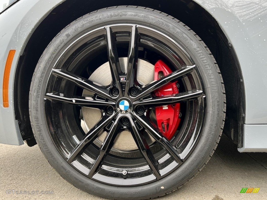 2023 BMW 3 Series 330i xDrive Sedan Wheel Photos