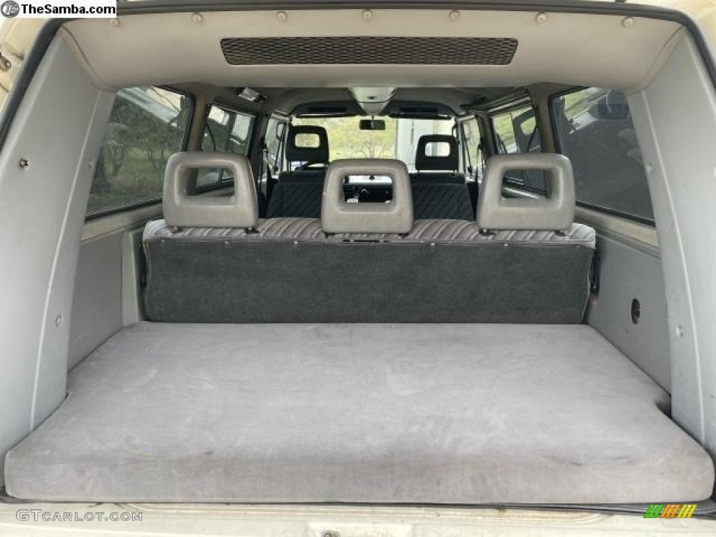 1989 Volkswagen Vanagon GL Wolfsburg Edition Trunk Photos