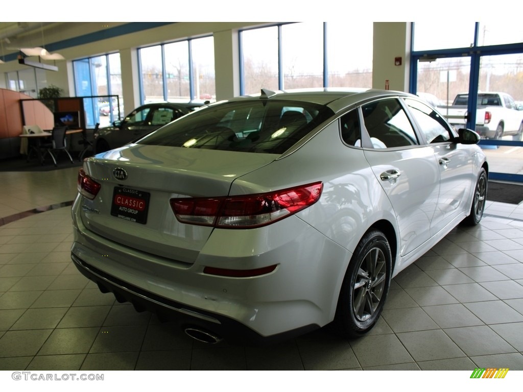 2020 Optima LX - Sparkling Silver / Black photo #7
