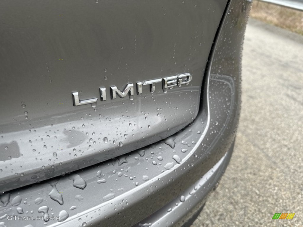 2023 Toyota Crown Limited AWD Marks and Logos Photo #145839905