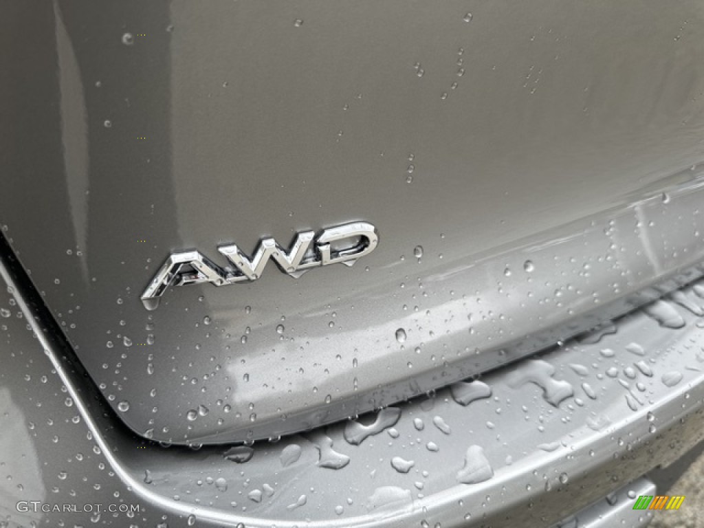 2023 Toyota Crown Limited AWD Marks and Logos Photo #145839950