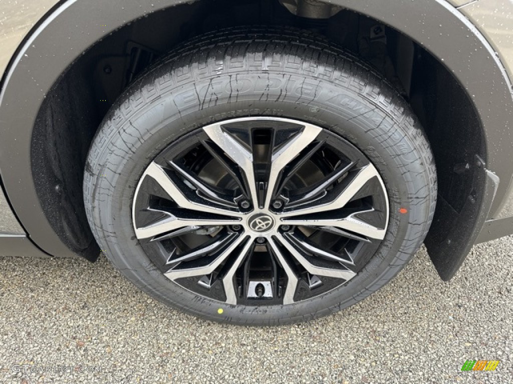 2023 Toyota Crown Limited AWD Wheel Photo #145839962