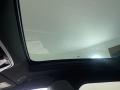 Fuji White - Range Rover Velar R-Dynamic S Photo No. 24
