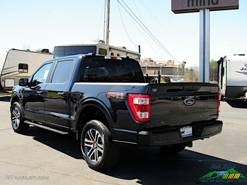 2023 F150 STX SuperCrew 4x4 - Antimatter Blue Metallic / Black photo #3