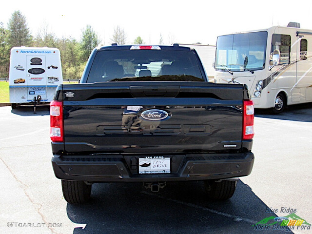 2023 F150 STX SuperCrew 4x4 - Antimatter Blue Metallic / Black photo #4