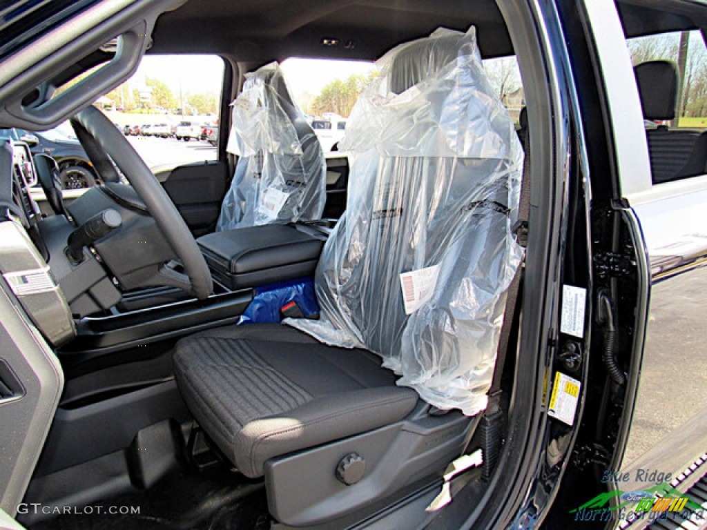 2023 F150 STX SuperCrew 4x4 - Antimatter Blue Metallic / Black photo #10