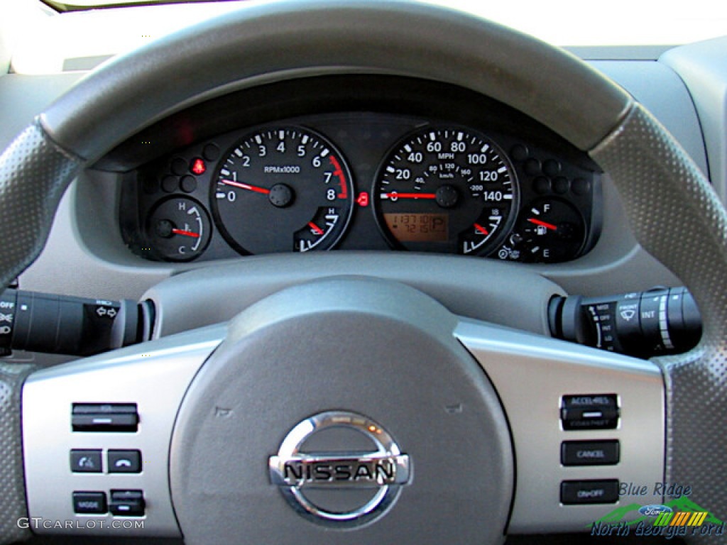 2017 Nissan Frontier SV Crew Cab Steel Steering Wheel Photo #145841639