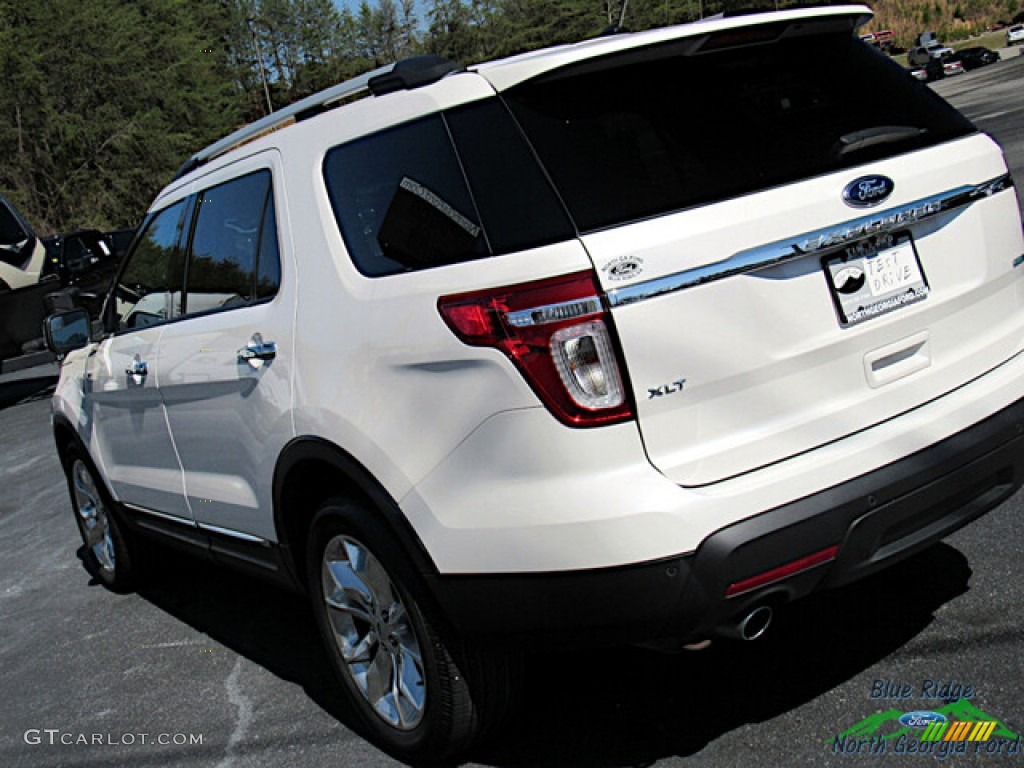 2015 Explorer XLT 4WD - White Platinum / Medium Light Stone photo #31