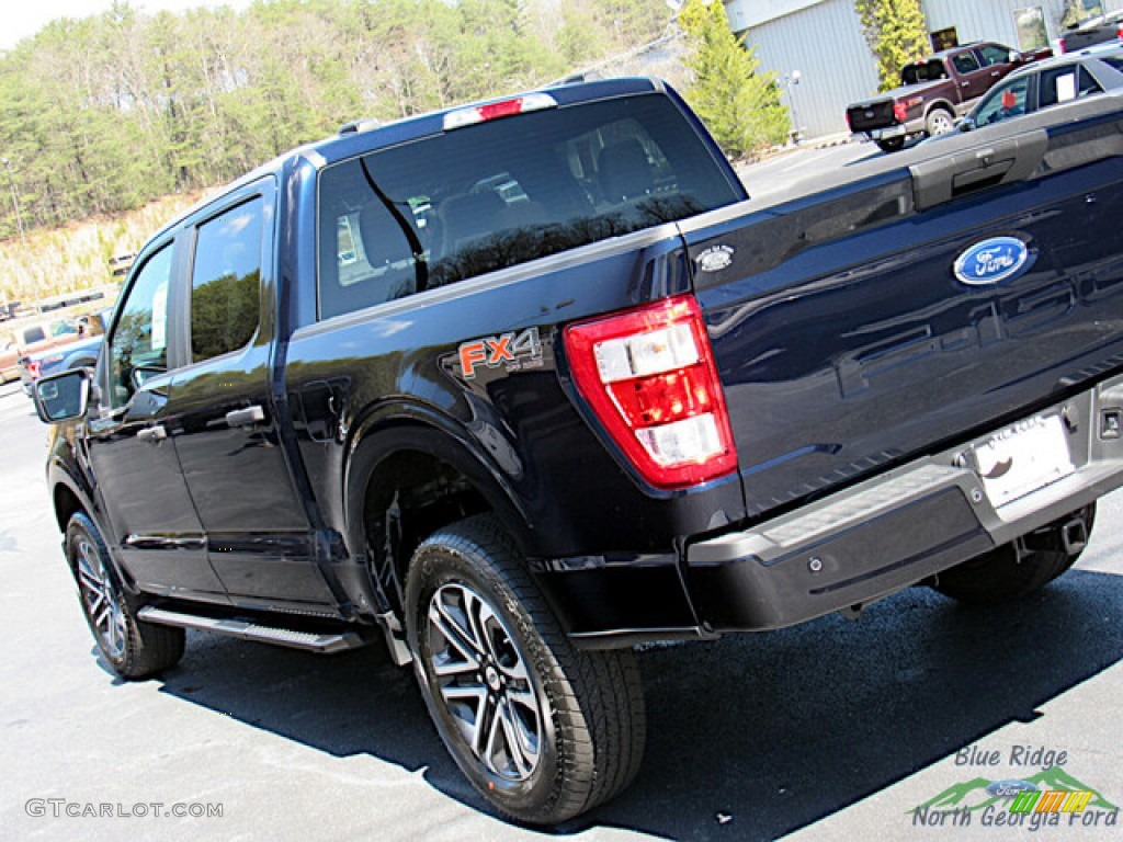 2023 F150 STX SuperCrew 4x4 - Antimatter Blue Metallic / Black photo #32