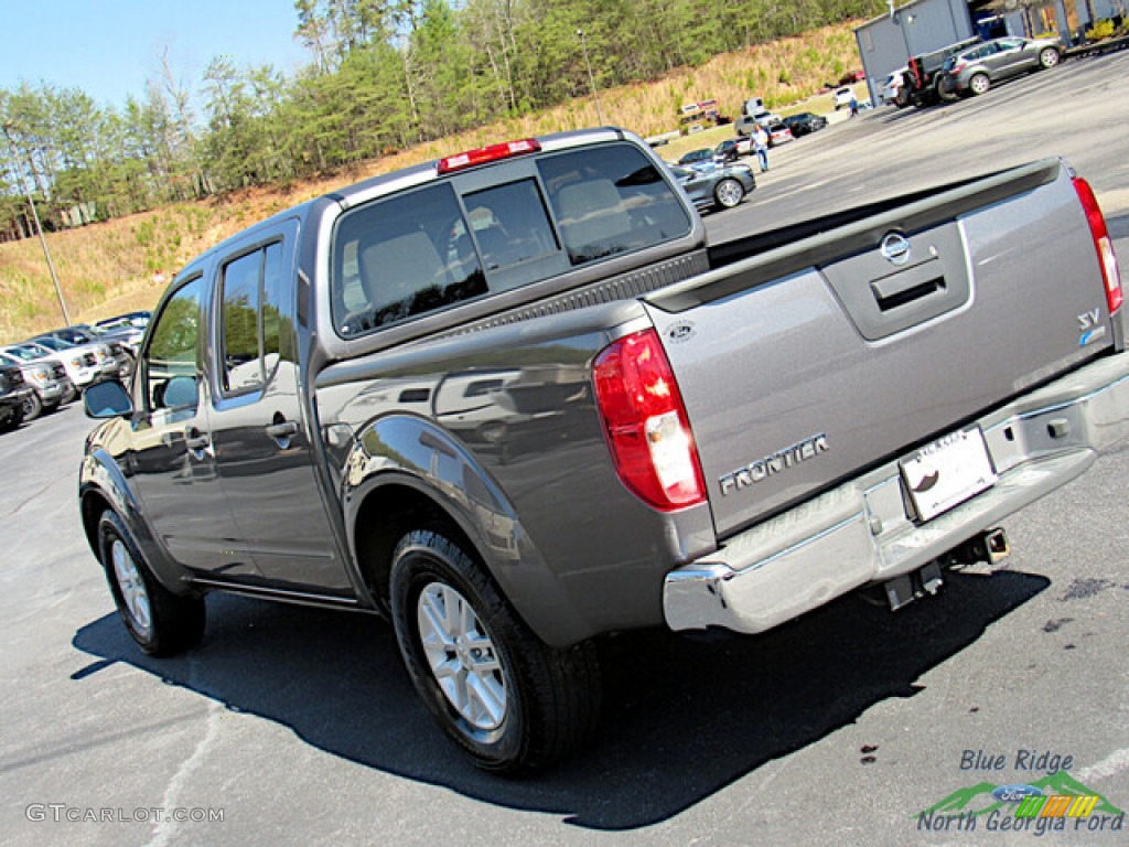 2017 Frontier SV Crew Cab - Gun Metallic / Steel photo #26