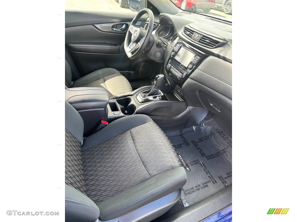 2018 Nissan Rogue SV AWD Hybrid Front Seat Photos