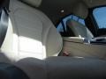 Polar White - C 300 4Matic Photo No. 22