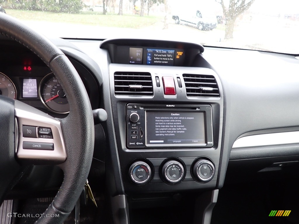 2015 Subaru Forester 2.5i Limited Controls Photos