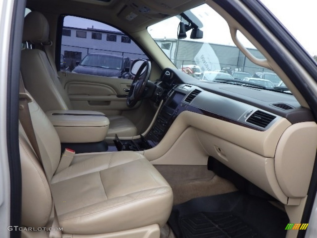 2011 Escalade Luxury AWD - White Diamond Tricoat / Cashmere/Cocoa photo #8