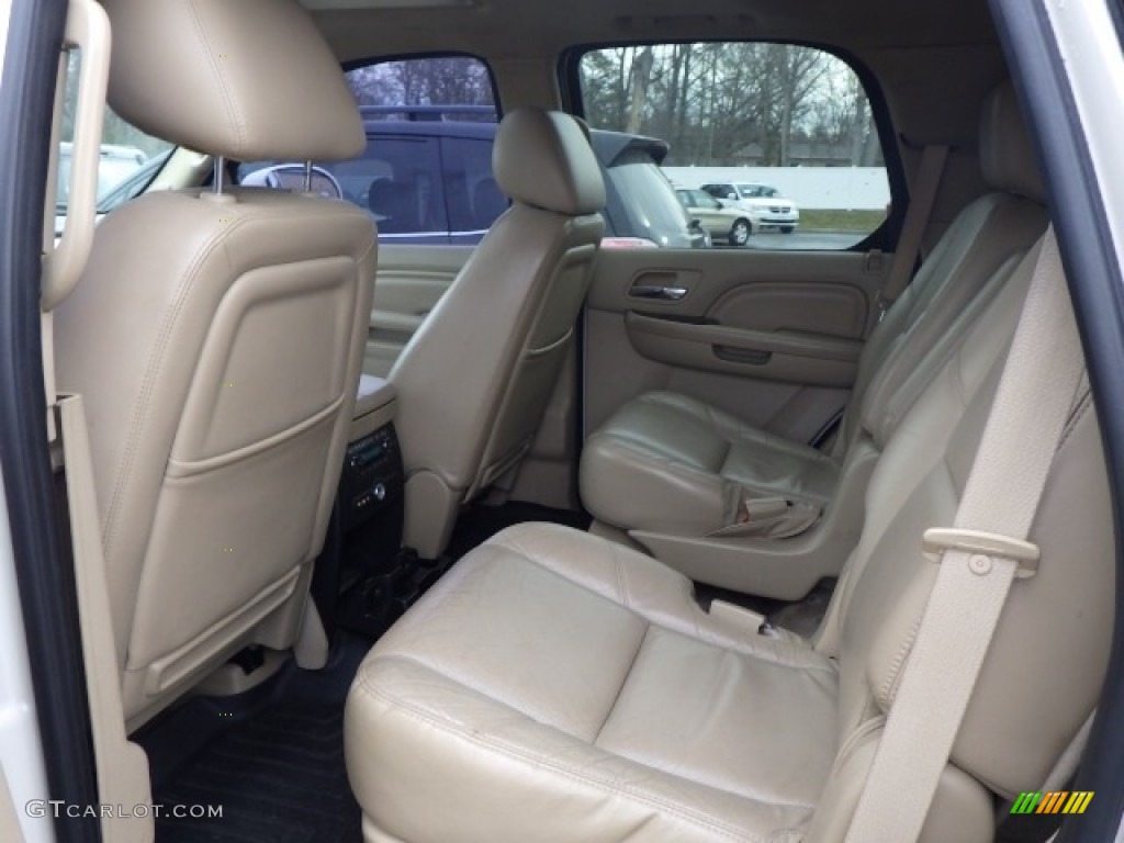 2011 Escalade Luxury AWD - White Diamond Tricoat / Cashmere/Cocoa photo #9
