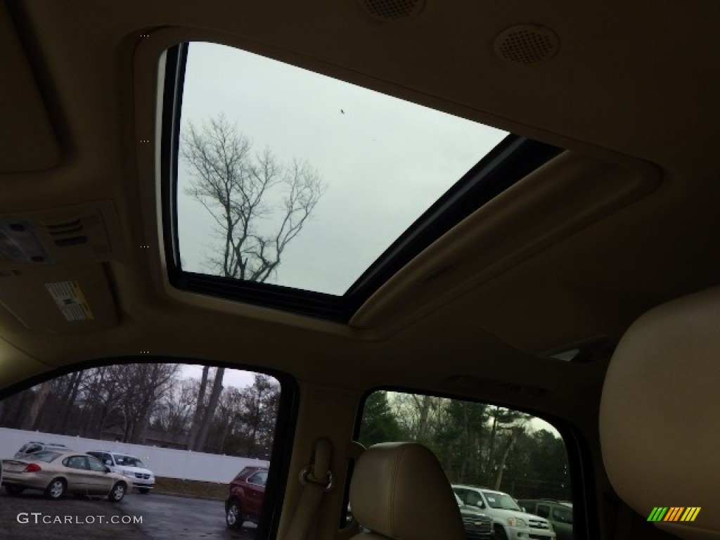 2011 Escalade Luxury AWD - White Diamond Tricoat / Cashmere/Cocoa photo #14