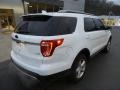 Oxford White - Explorer XLT 4WD Photo No. 2