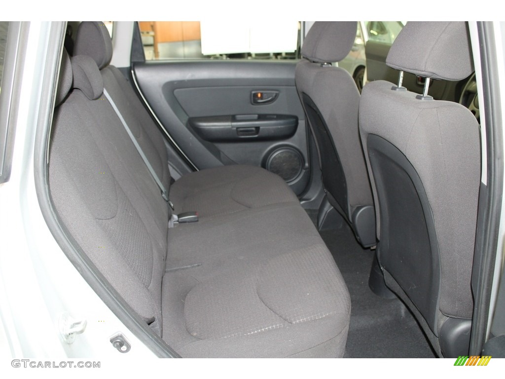 2011 Soul 1.6 - Bright Silver / Black Cloth photo #19