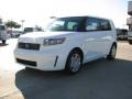 2008 Super White Scion xB   photo #3