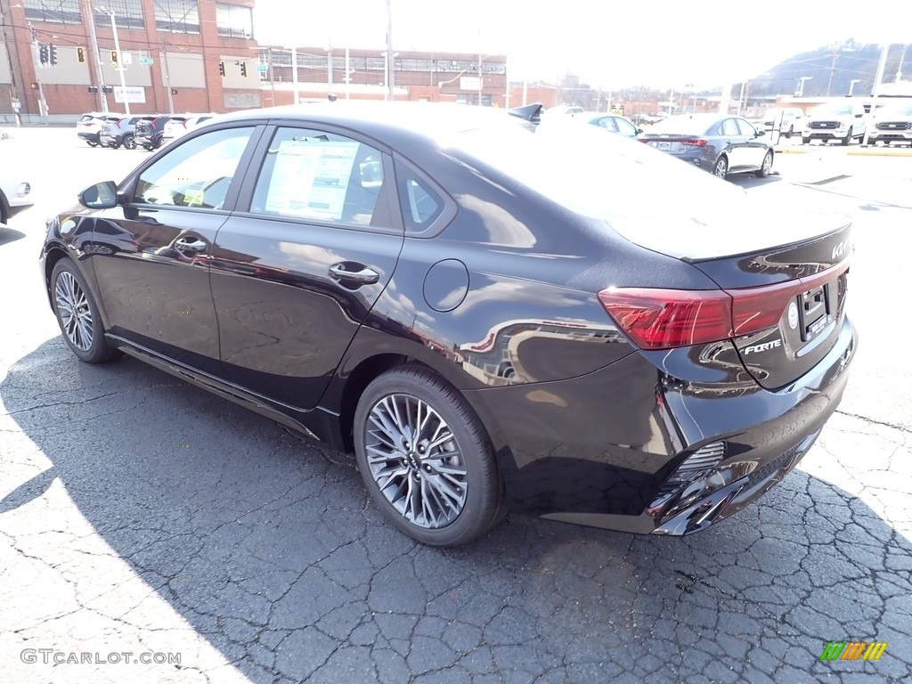 2023 Forte GT-Line - Aurora Black / Black photo #6