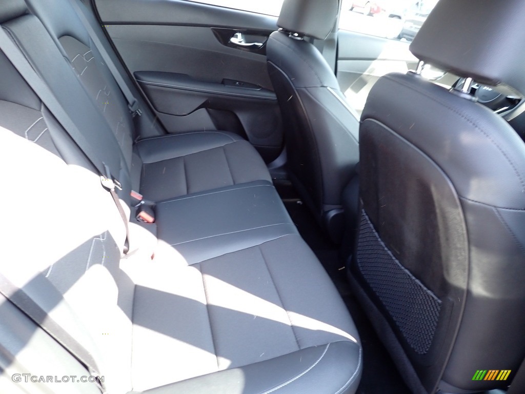 2023 Forte GT-Line - Aurora Black / Black photo #10