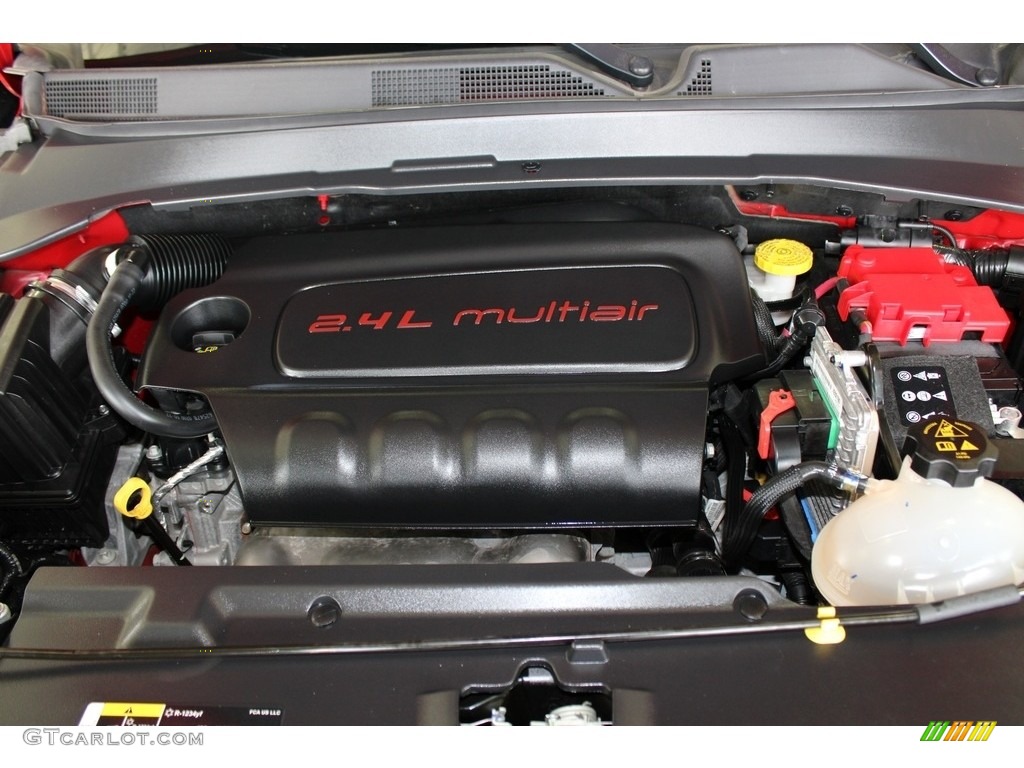 2021 Jeep Compass Latitude 4x4 2.4 Liter SOHC 16-Valve VVT MultiAir 4 Cylinder Engine Photo #145852744
