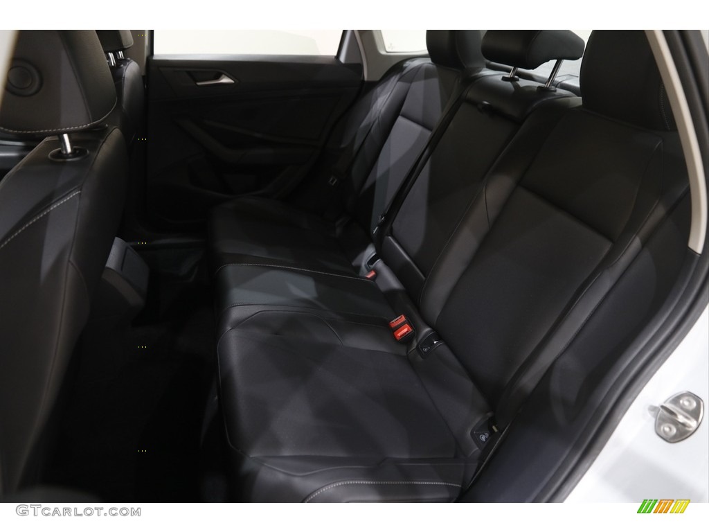 2019 Jetta SE - Pure White / Titan Black photo #17