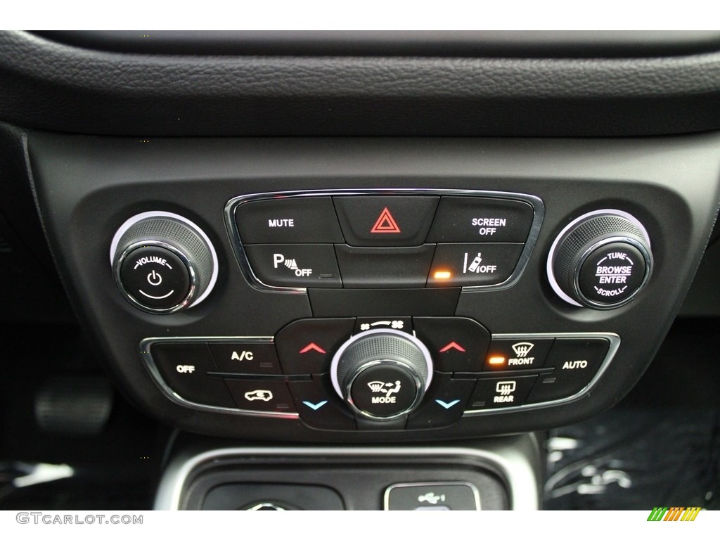 2021 Jeep Compass Latitude 4x4 Controls Photo #145853221