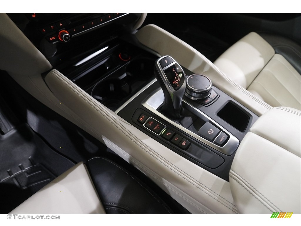 2017 BMW X6 xDrive35i Transmission Photos