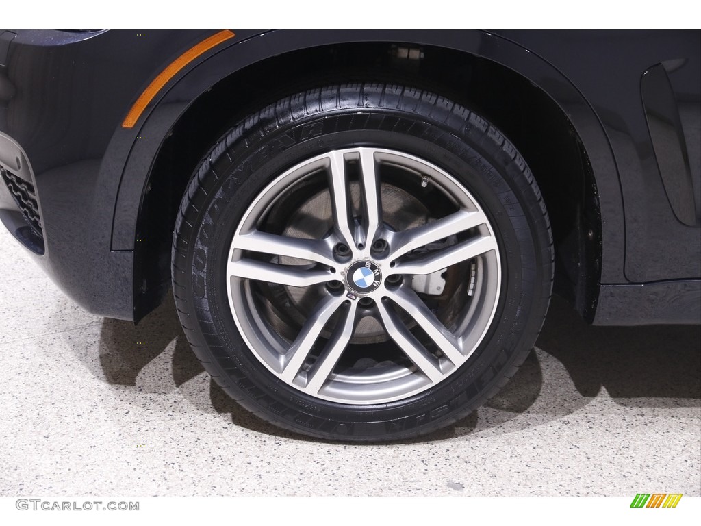 2017 X6 xDrive35i - Carbon Black Metallic / Ivory White/Black photo #23